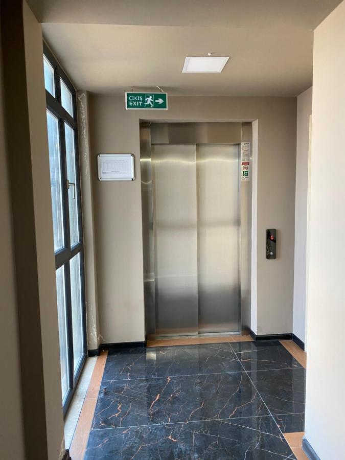 Sisli Apartment, 2 Bedrooms, 250 M Metro, New Modern Residence Isztambul Kültér fotó